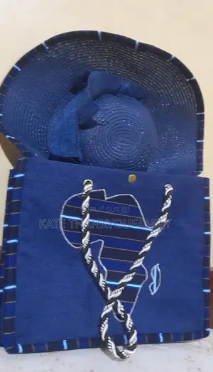 Ensemble Sacs Avec Chapeau