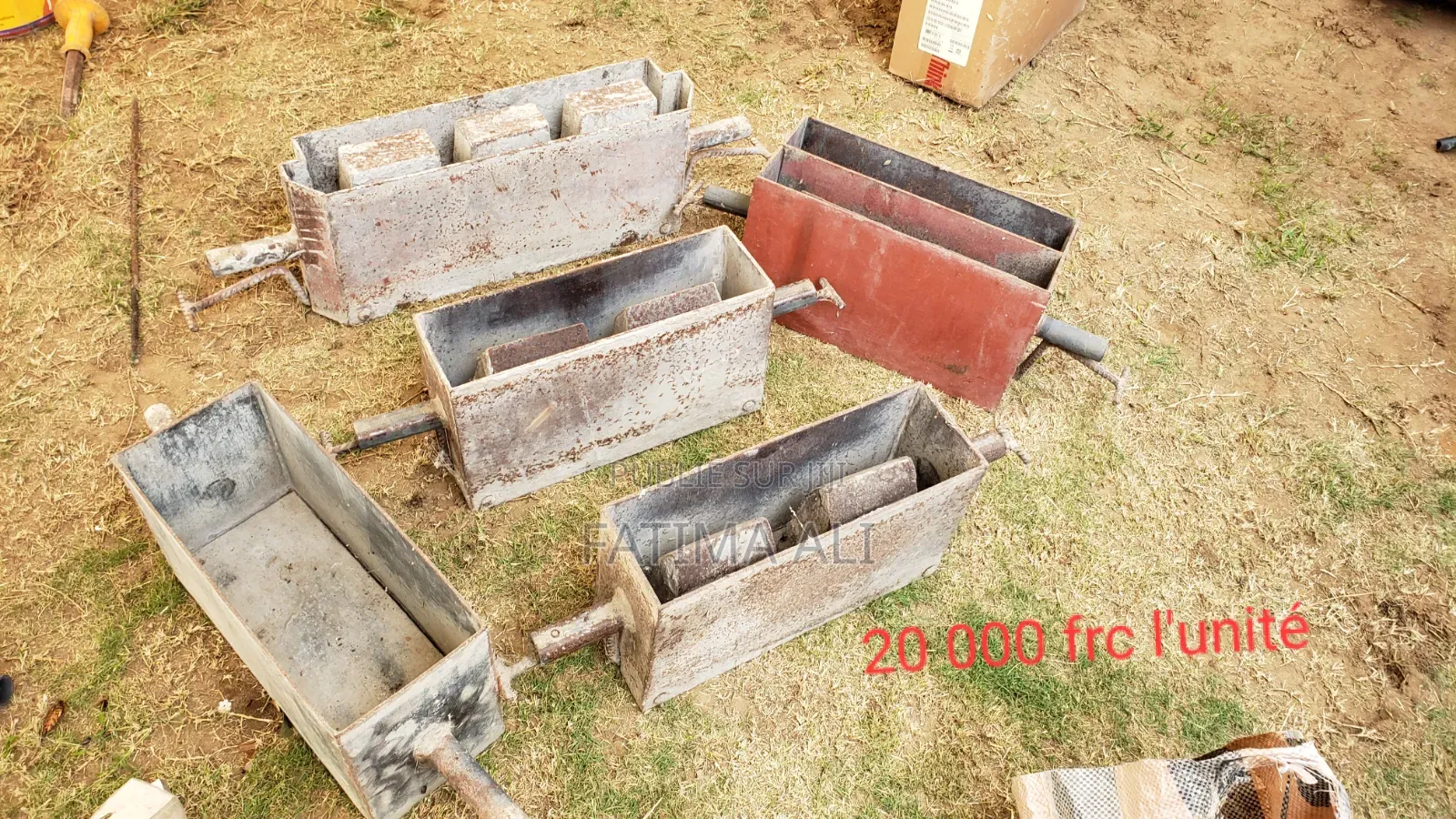 Vente Des Moules Pour Fabrication Des Briques