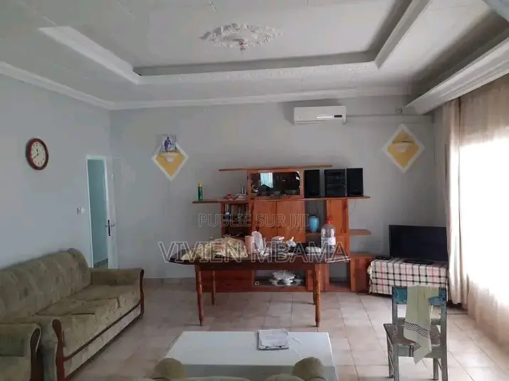 3chbre Appartement dans Golden House, Tié-Tié à Vendre