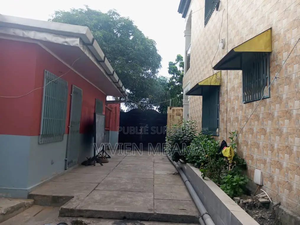4chbre Appartement dans Golden House, Tié-Tié à Vendre