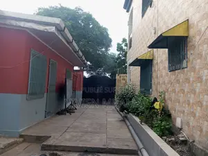 4chbre Appartement dans Golden House, Tié-Tié à Vendre