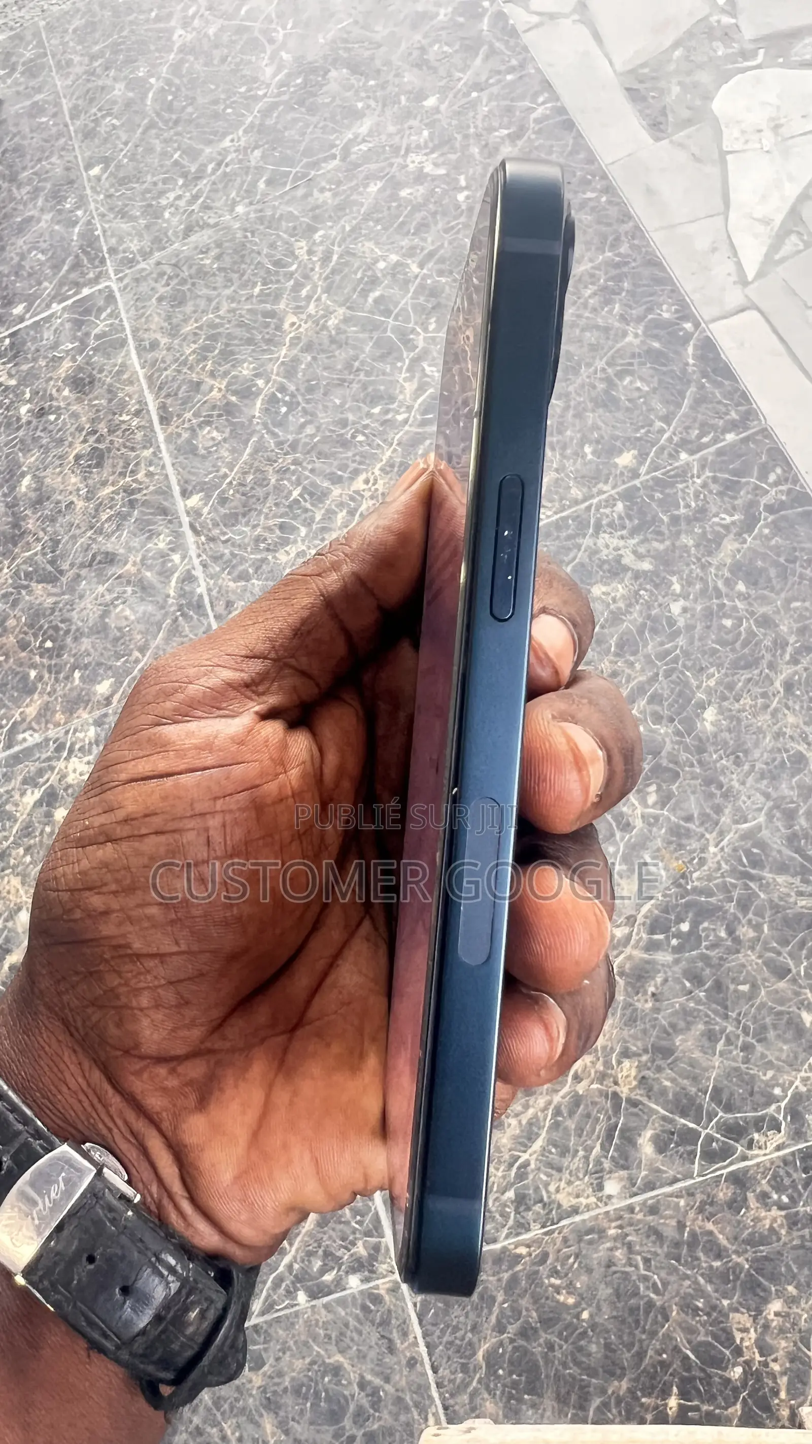 Apple iPhone 13 128 GB Bleu
