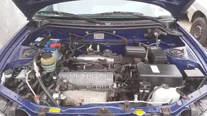 Toyota RAV4 Base 4x4 1999 Bleu