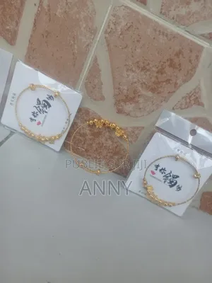 Bracelets De Main