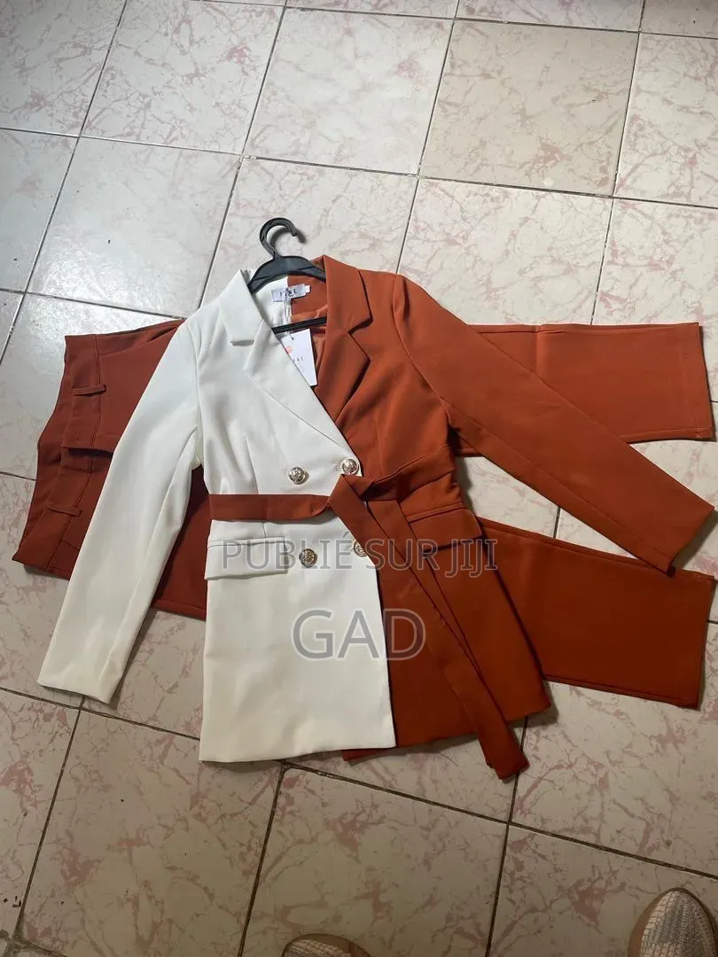 Costume 2 Temps