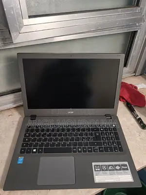 Ordinateur portable HP 15 8GB Intel Core i7 HDD+SSD 256GB