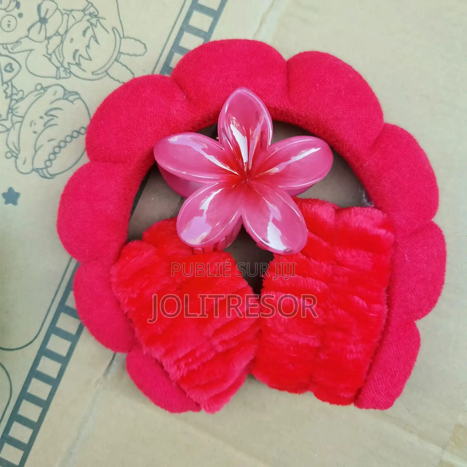 Ensemble Barrette, Bracelet Et Serre Tête