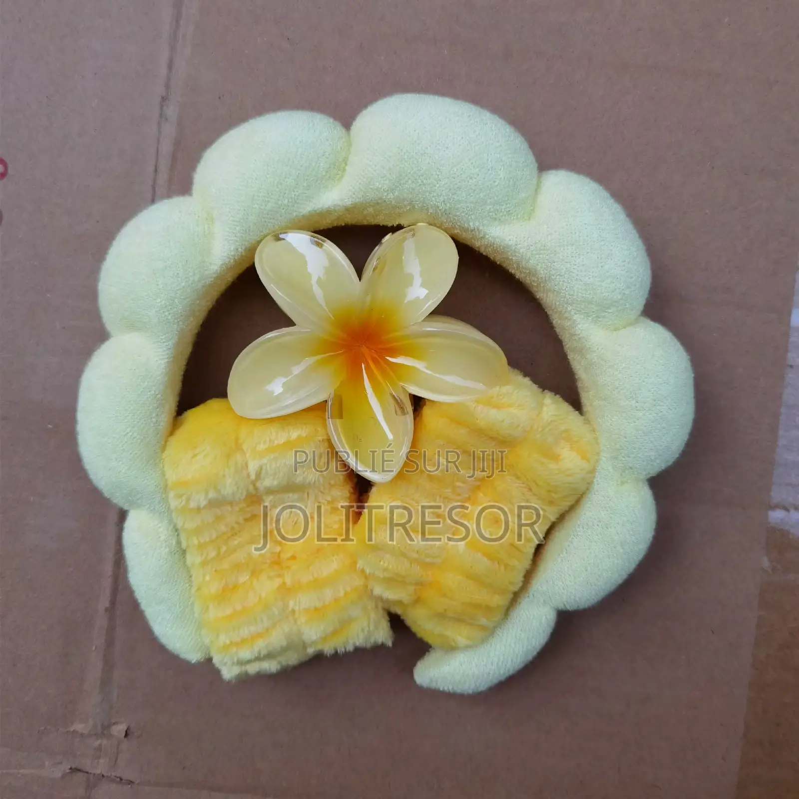 Ensemble Barrette, Bracelet Et Serre Tête