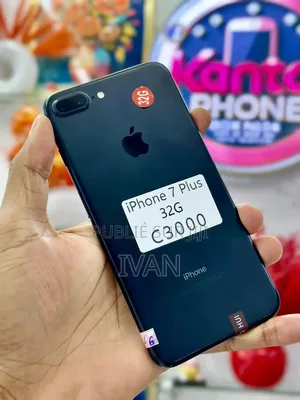 Nouveau Apple iPhone 7 Plus 32 GB Noir