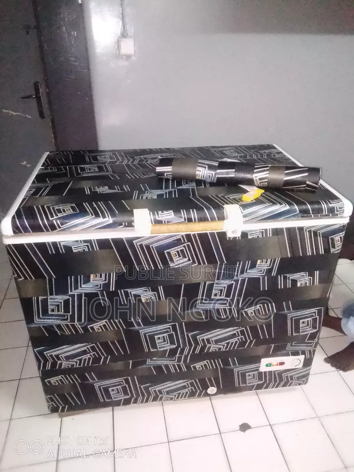 Vente Et Pose De Papier Peint Pour Électroménager