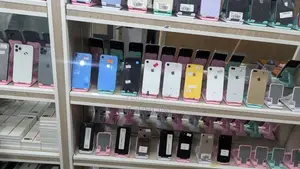 Apple iPhone 11 64 GB Argenté