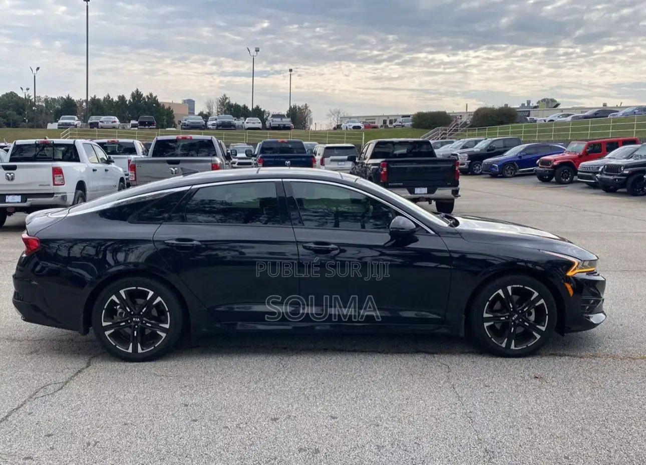Kia K5 2021 Noir