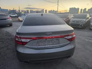Hyundai Grandeur 2020 Gris