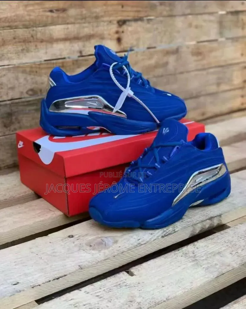 Nike Nocta