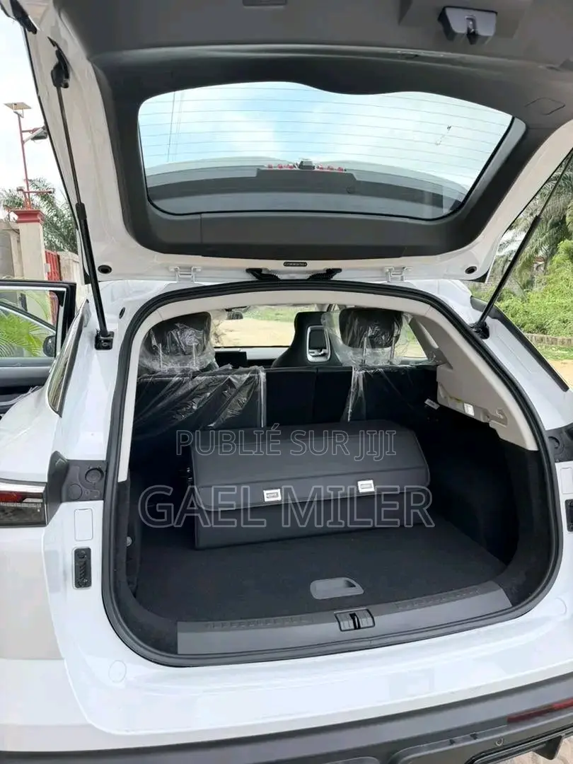 Jetour T1 2025 Blanc