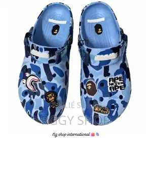 Crocs Et Nike Mind