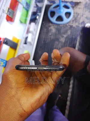 Apple iPhone 7 32 GB Noir
