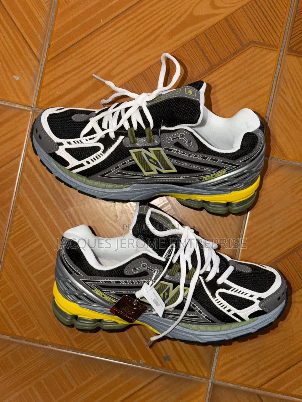 New Balance 1906