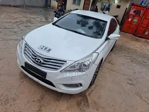 Hyundai H300 2014 Blanc