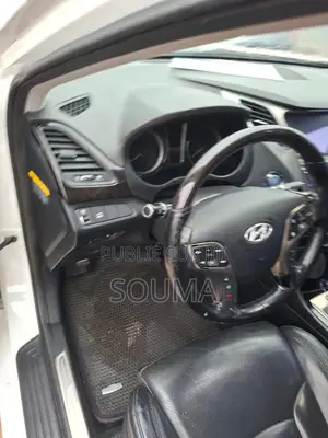 Hyundai H300 2014 Blanc