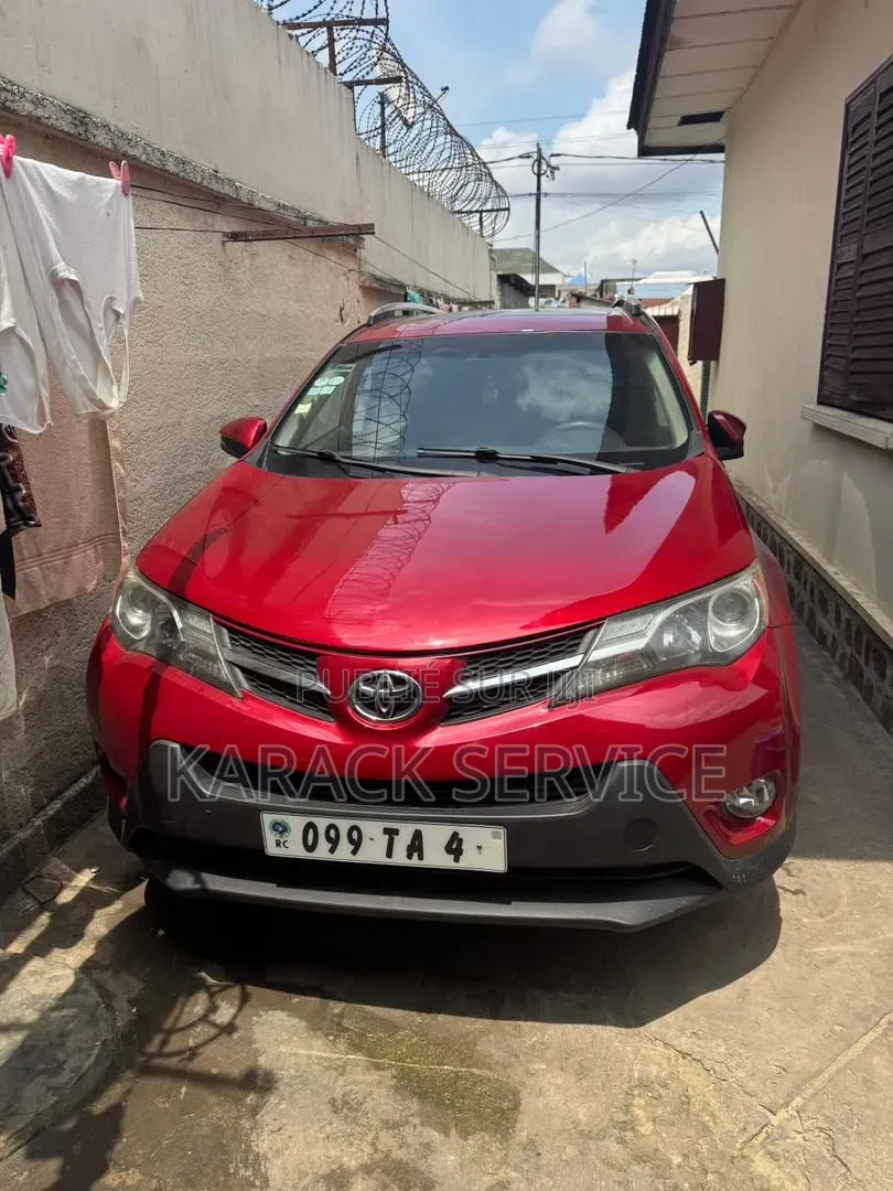 Toyota RAV4 2016 Rouge