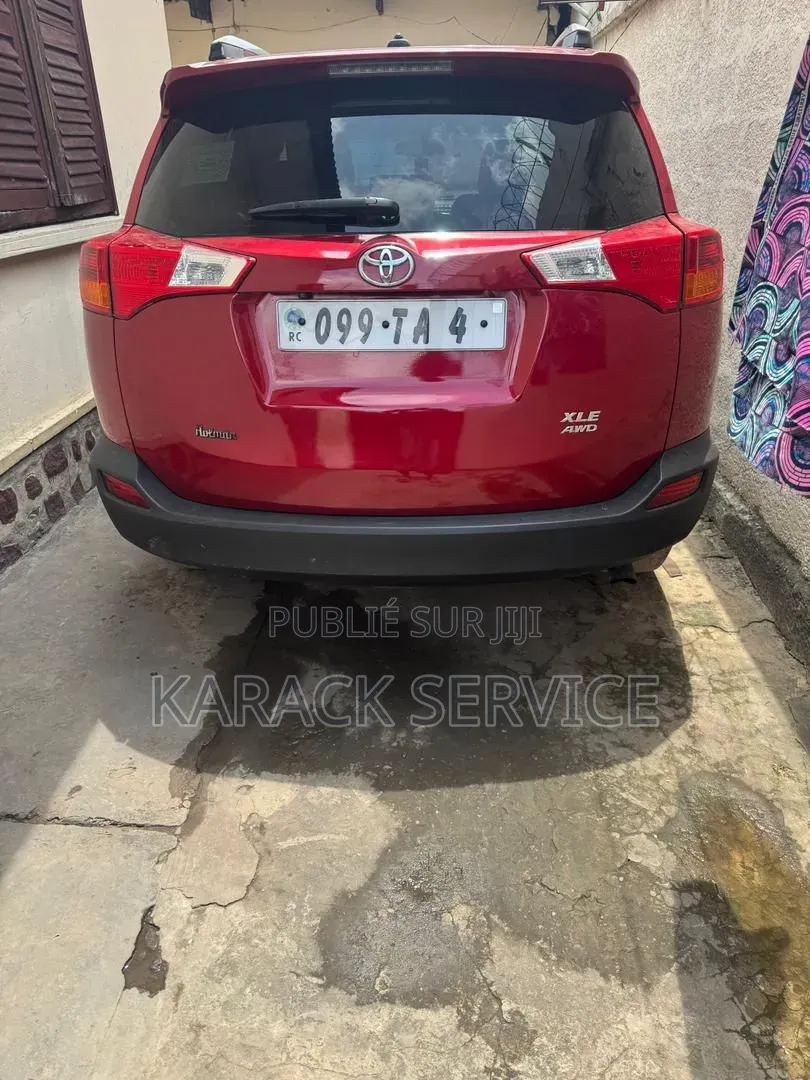 Toyota RAV4 2016 Rouge