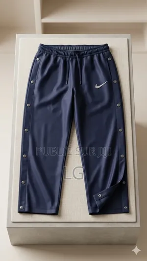 Pantalon Survêtement Bleu Bouton Tictac