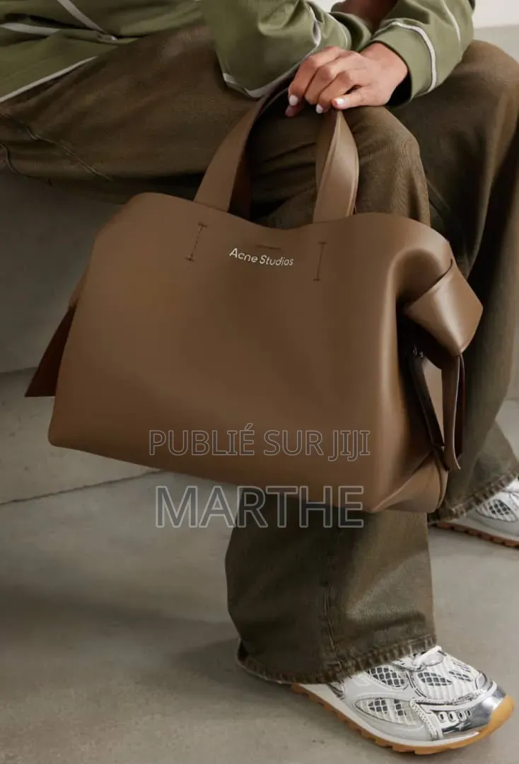 Sac Chic Et Four Tout