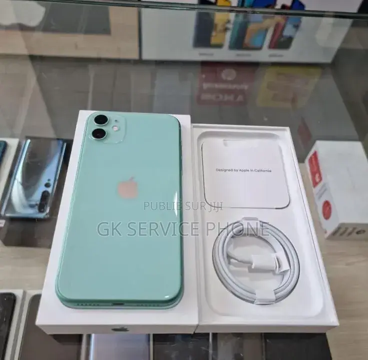 Nouveau Apple iPhone 11 128 GB Vert