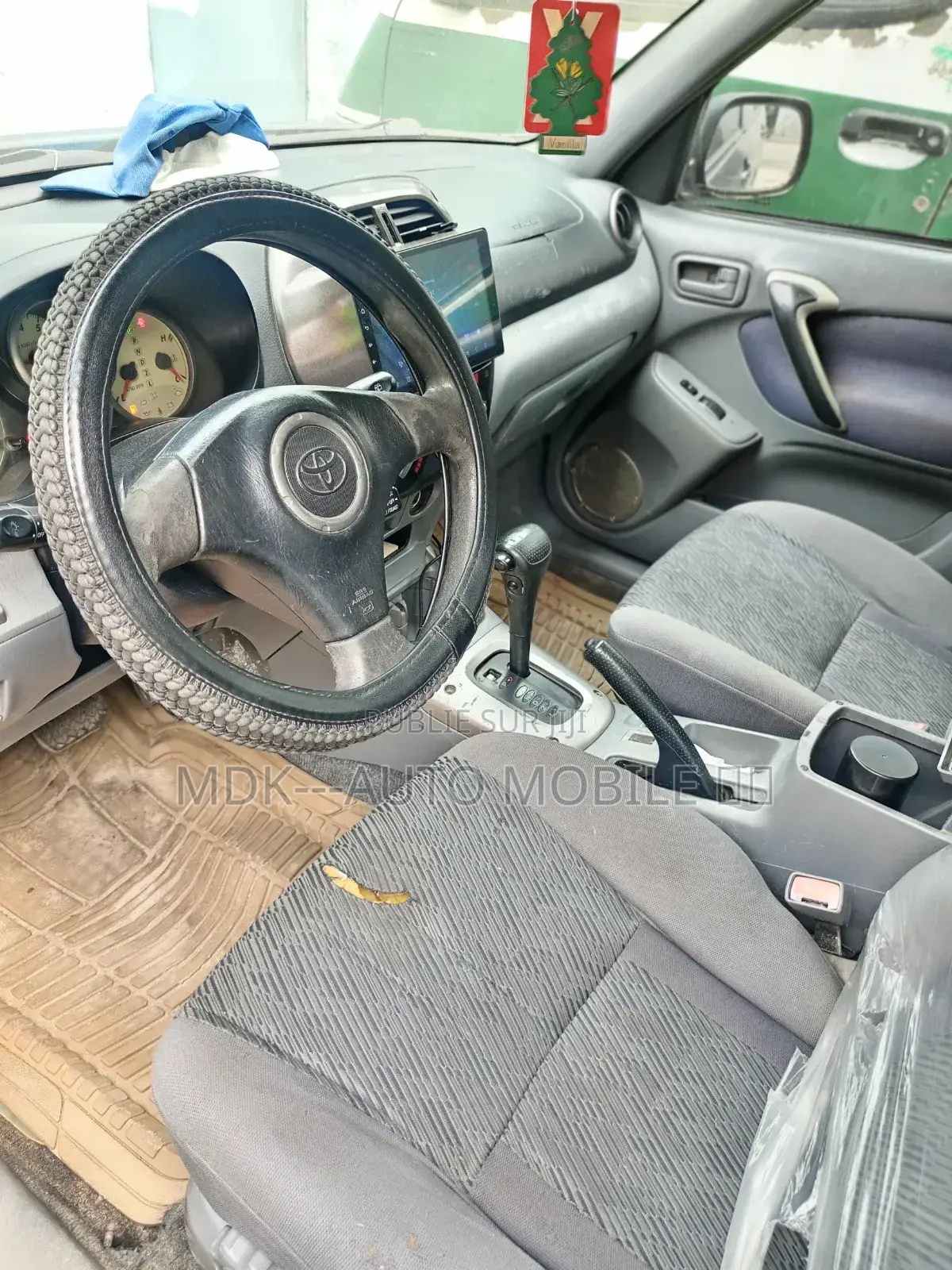 Toyota RAV4 Automatic 2000 Bleu