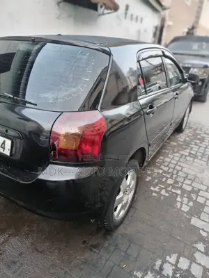 Toyota Corolla 2006 Noir Mat