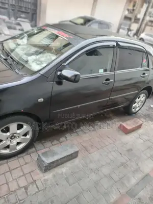 Toyota Corolla 2006 Noir Mat