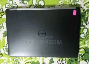Ordinateur portable Dell Latitude 15 E5540 8GB Intel Core i5 SSD 256GB