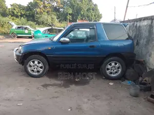 Toyota RAV4 2.0 D 2002 Bleu