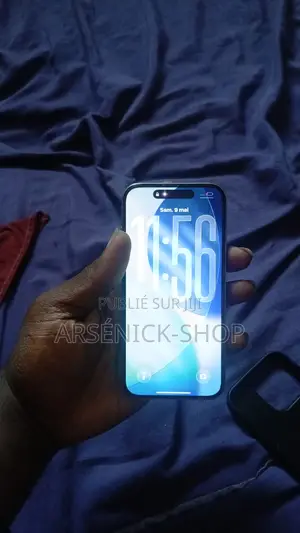 Apple iPhone 15 Pro 128 GB Gris