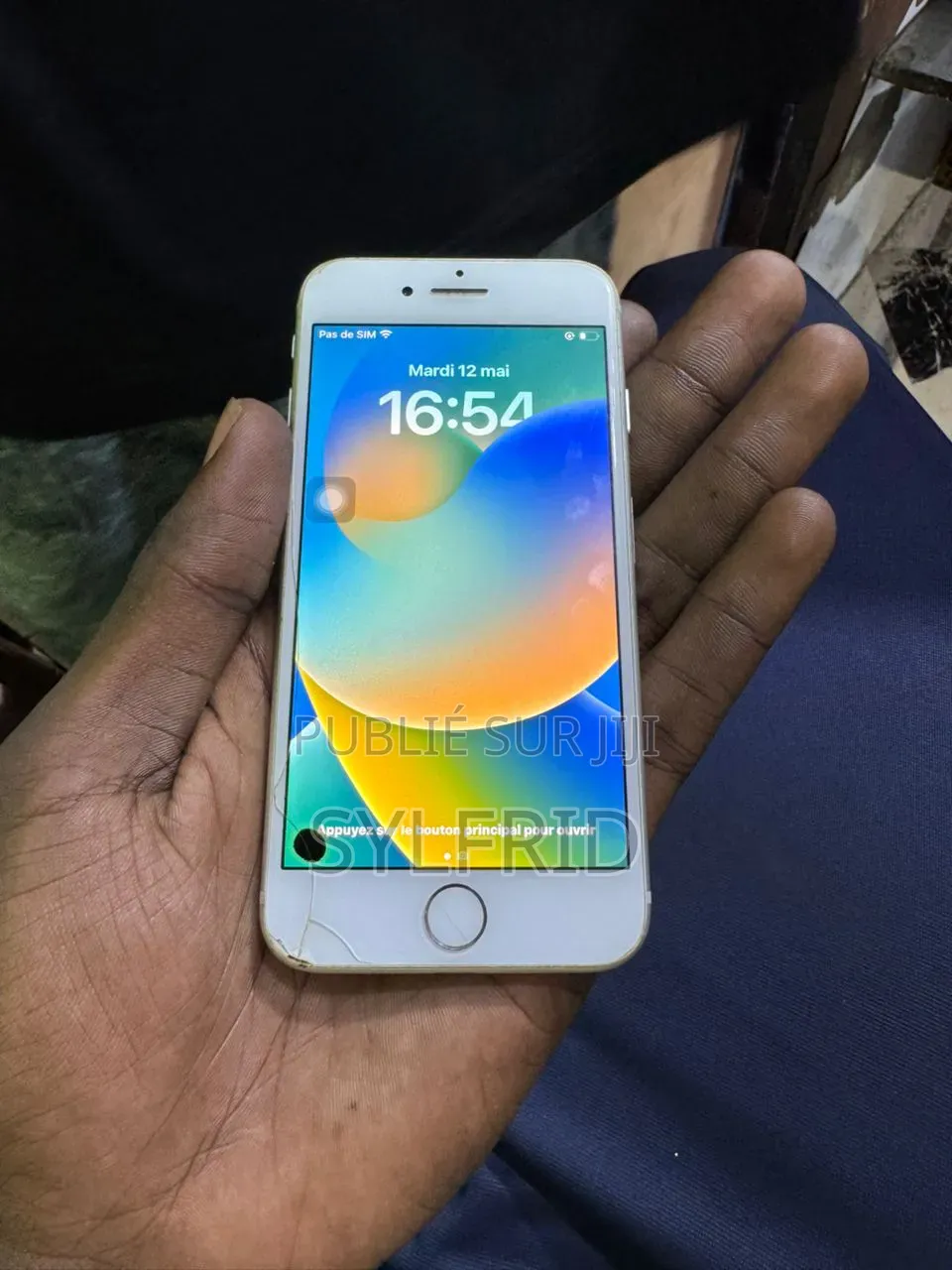 Apple iPhone 8 64 GB Blanc