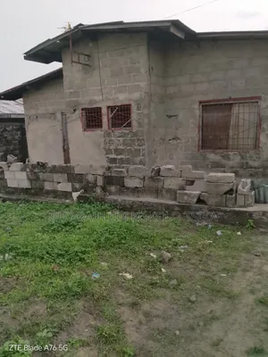 Parcelle À Vendre À Mayanga B52 Brazzaville