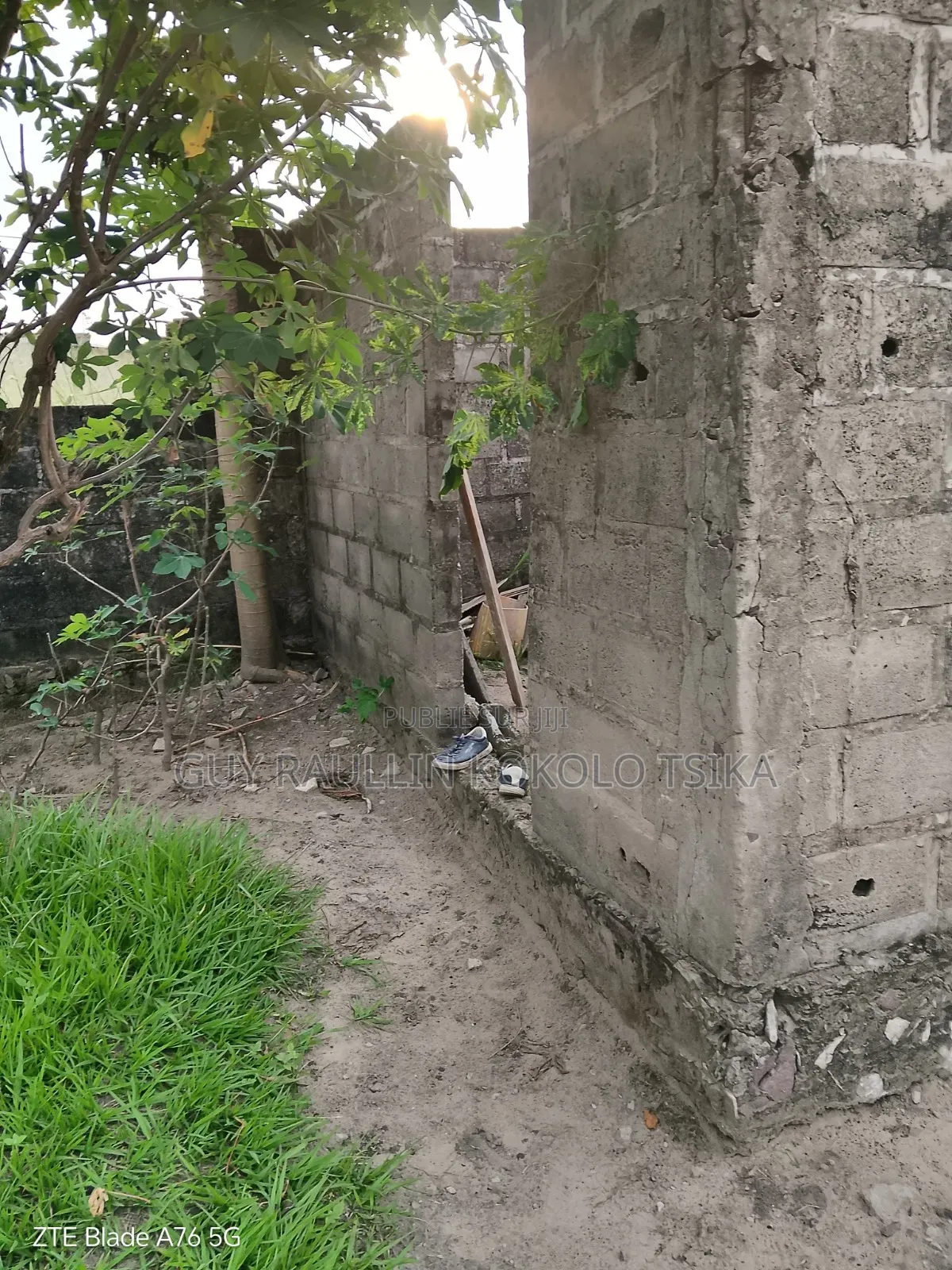 Parcelle À Vendre À Mayanga B52 Brazzaville