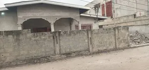 Parcelle À Vendre À Brazzaville