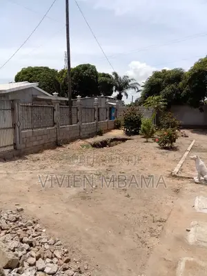 2chbre Appartement dans Golden House, Ngoyo à Vendre