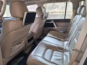 Toyota Land Cruiser Prado 2017 Noir