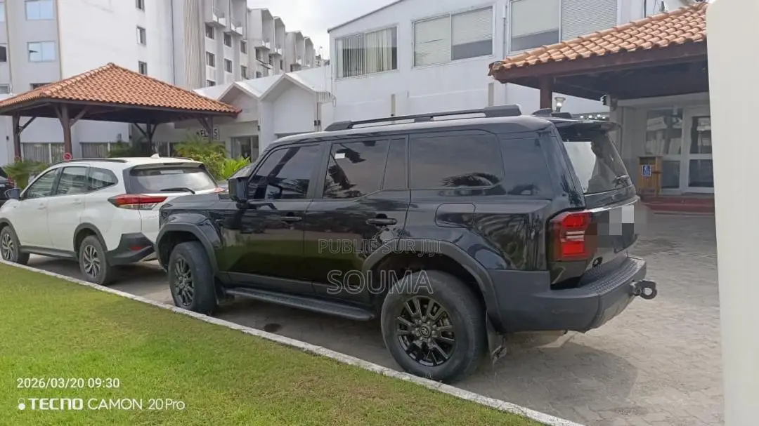 Toyota Land Cruiser Prado 2025 Noir