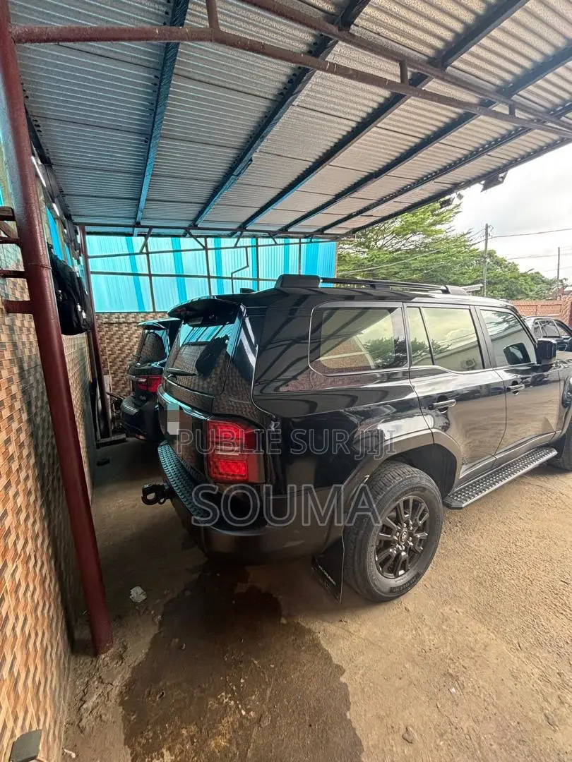 Toyota Land Cruiser Prado 2025 Noir