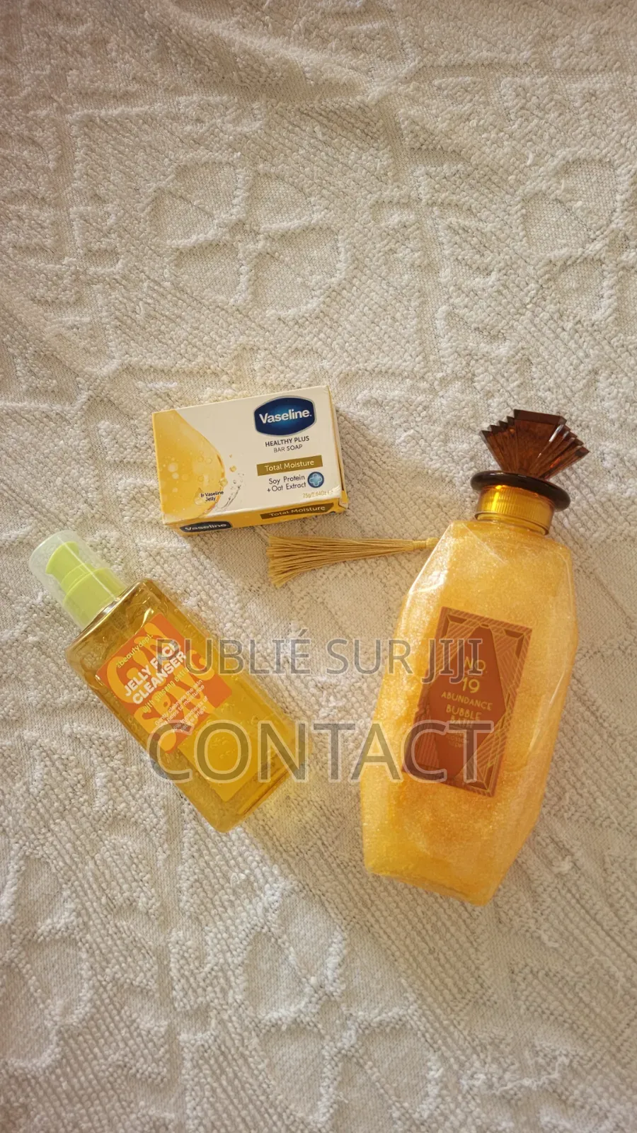 Mousse De Bain Savon Vaseline Et Gel Nettoyant Visage