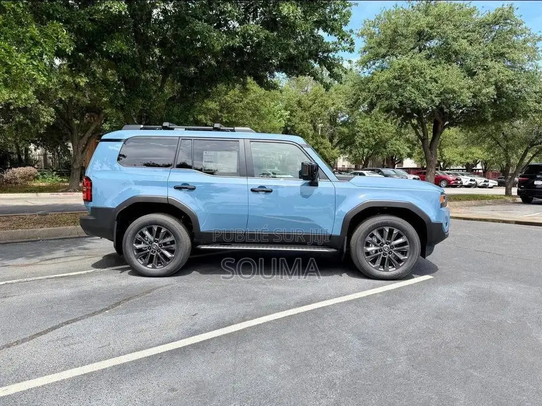 Toyota Land Cruiser Prado 2026 Bleu