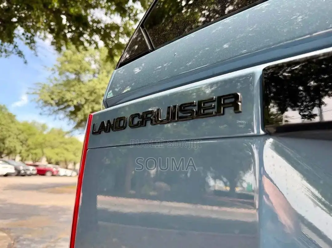 Toyota Land Cruiser Prado 2026 Bleu