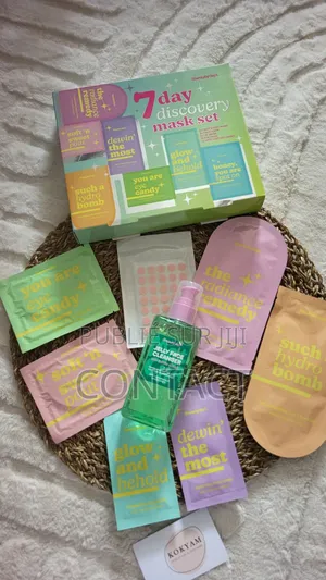 Coffret De 7 Masks Et Gel Nettoyant Visage