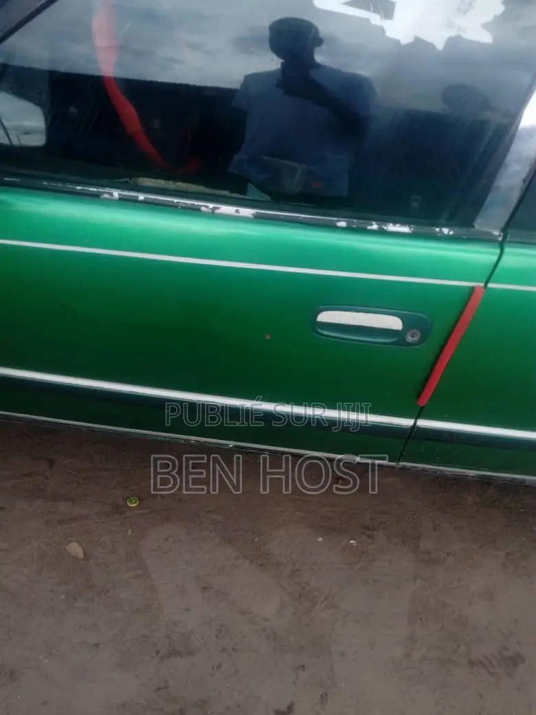 Toyota Corolla S 4dr Sedan (1.8L 4cyl 4A) 2010 Vert