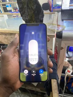 Autre Autre 512 GB Doré