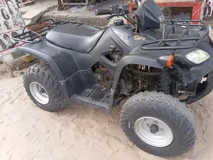 Ranger R-2020 2012 Noir